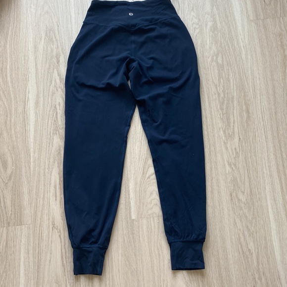 Lululemon - Align™ High-Rise Jogger
Full Length Navy - Picture 7 of 7